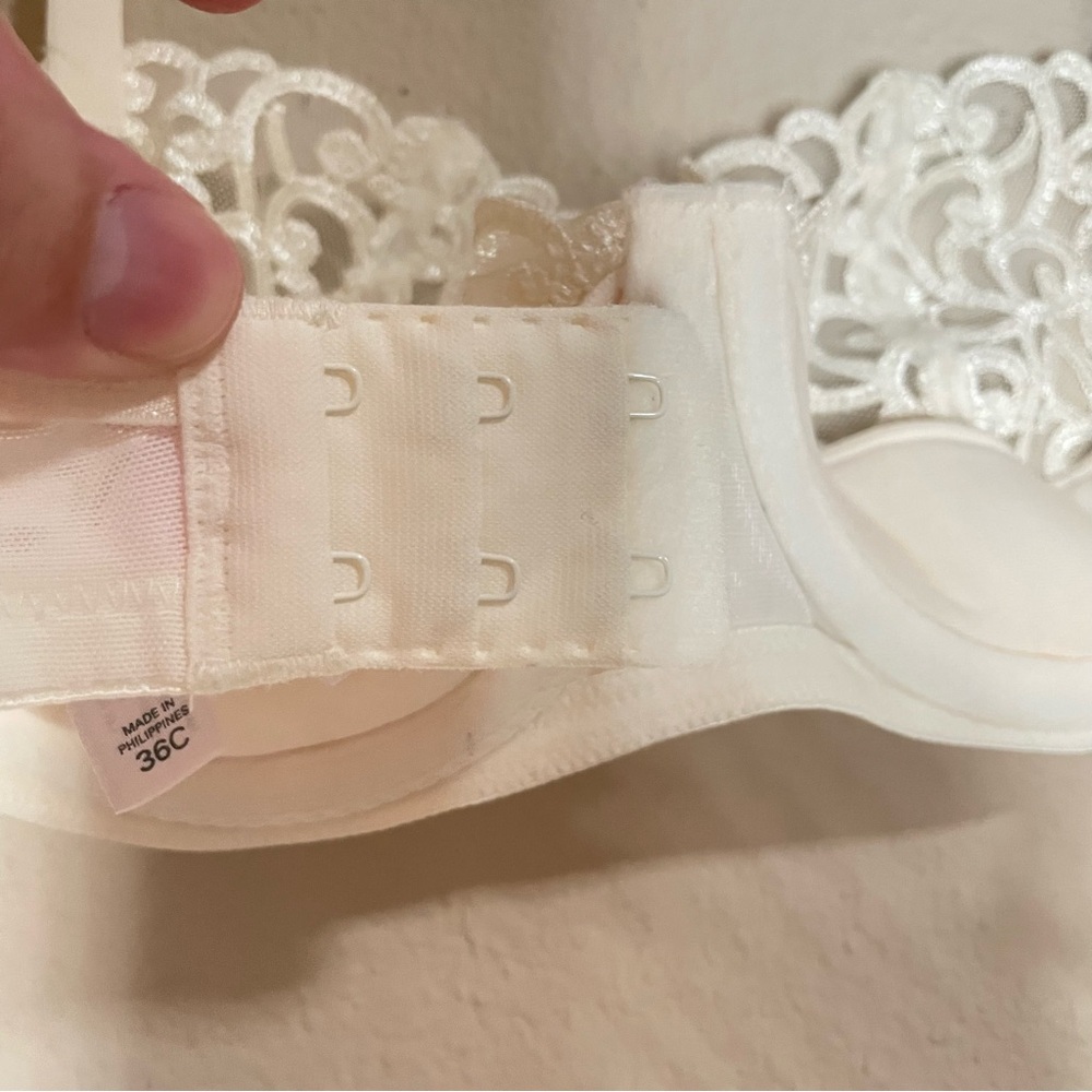 Vintage Victoria's Secret Beige Lace Embroidered Balconet Sling Bra‎ Sz 36C - Picture 5 of 8